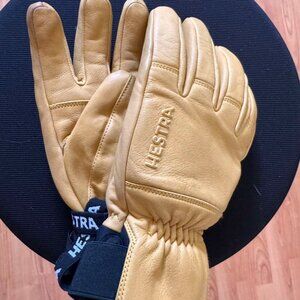 WARM Hestra leather gloves size 9.